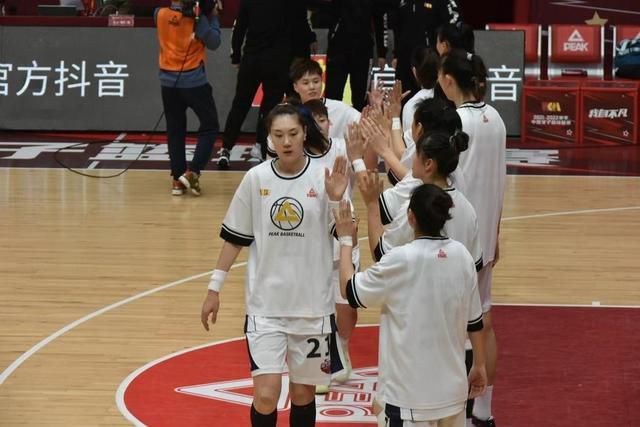 日韩毛片一区二区三区